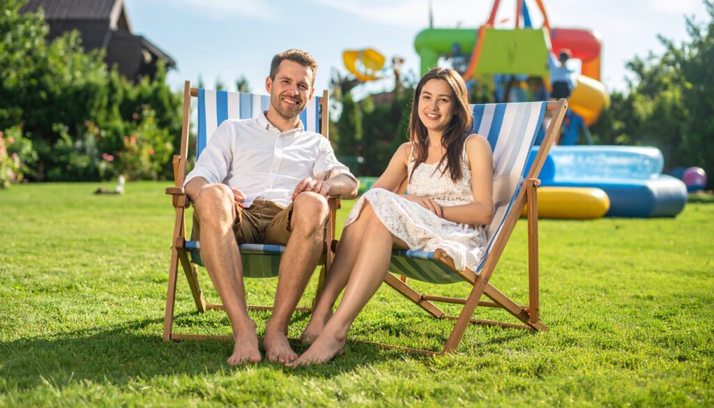 Staycation mit Kindern: Urlaub zuhause wie echte Ferien planen auf mama-papa.net